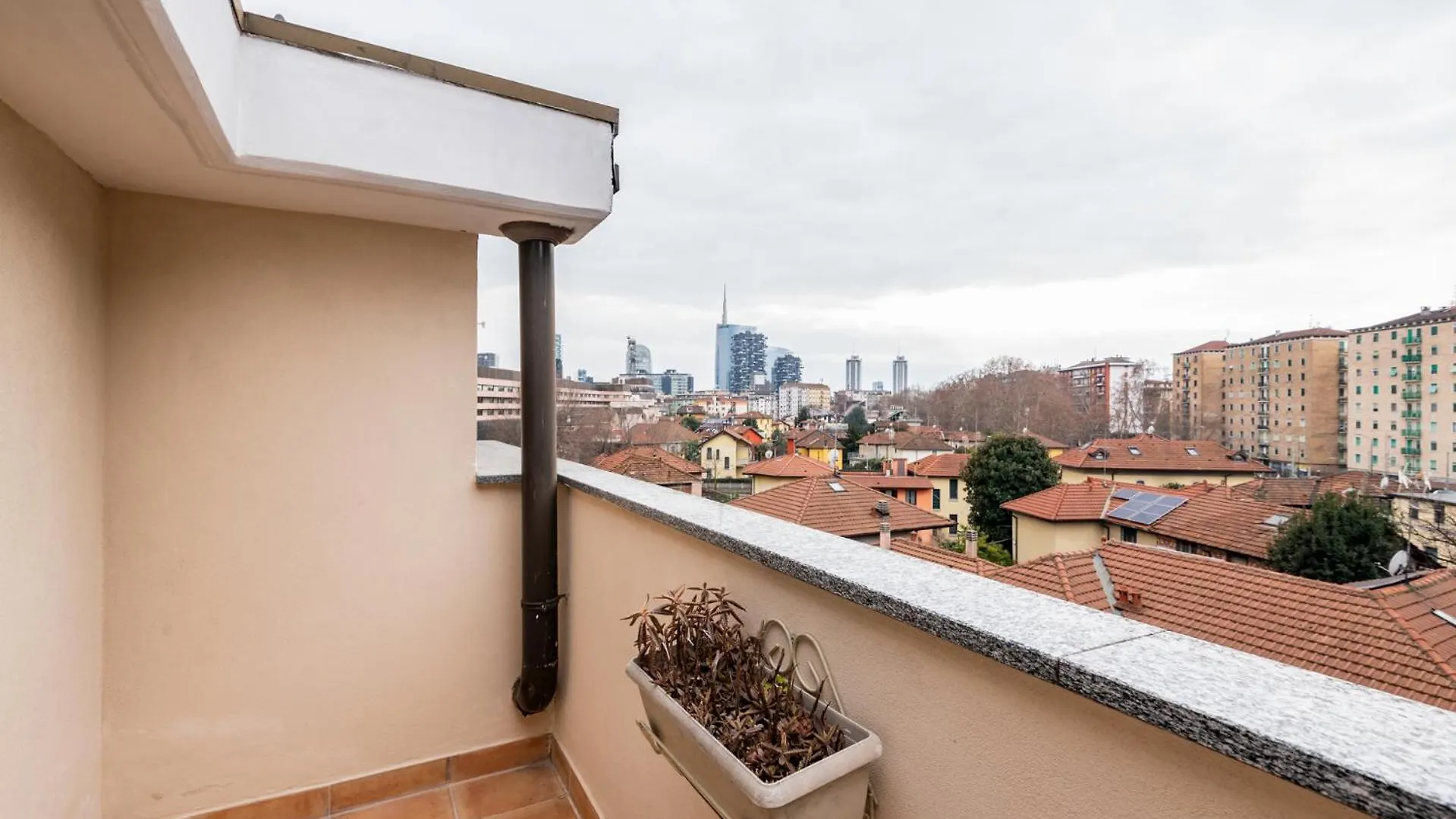 Via Delle Abbadesse 50 4 Pax Wi-Fi Apartment Milan