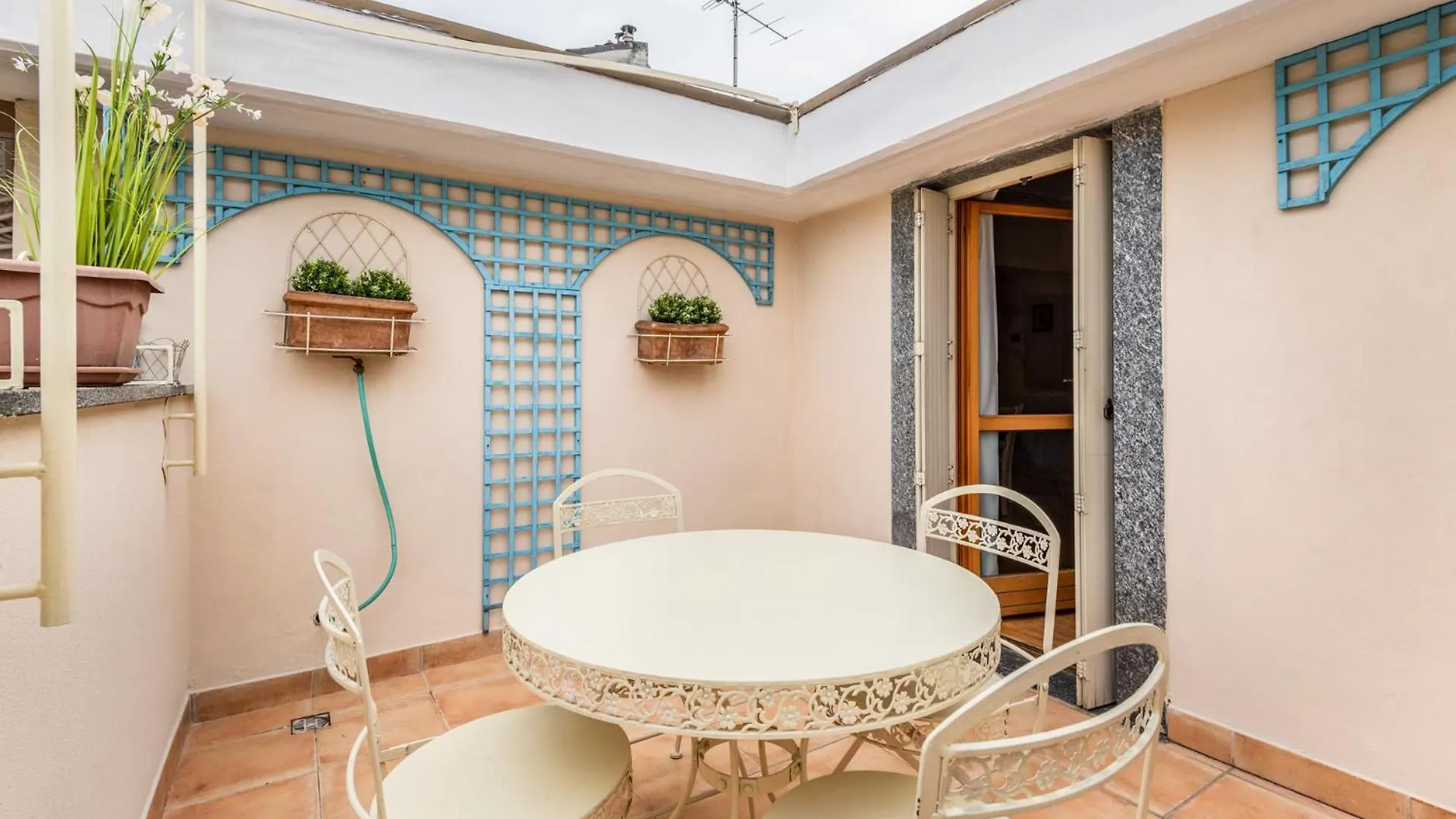 Via Delle Abbadesse 50 4 Pax Wi-Fi Apartment Milan 0*,  Italy